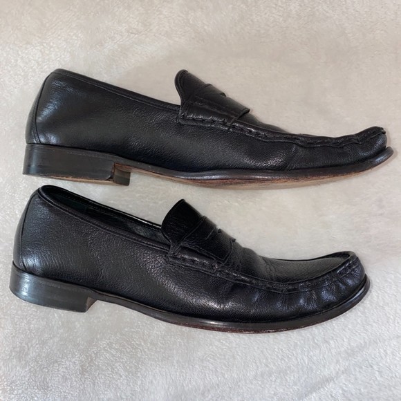 Cole Haan Air Aiden men\'s black pebbled leather penny loafer in size 10.5M